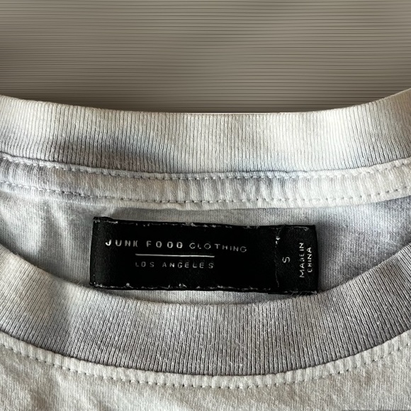 🩵Macy’s Budweiser Long Sleeve Tee - Women’s S - Picture 2 of 6